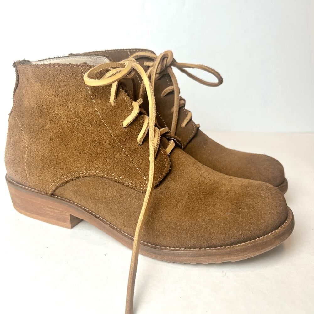 Gee Wawa Anthropologie Brown Suede Ankle Boots Booties Sz 6.5